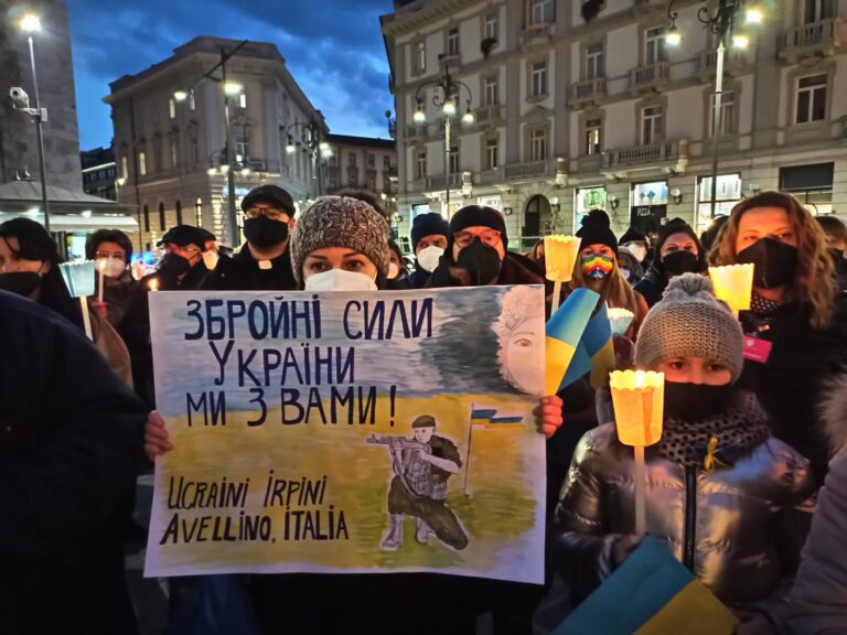 FOTO E VIDEO  / “I nostri parenti stanno vivendo un incubo in Ucraina: non lasciateli morire”