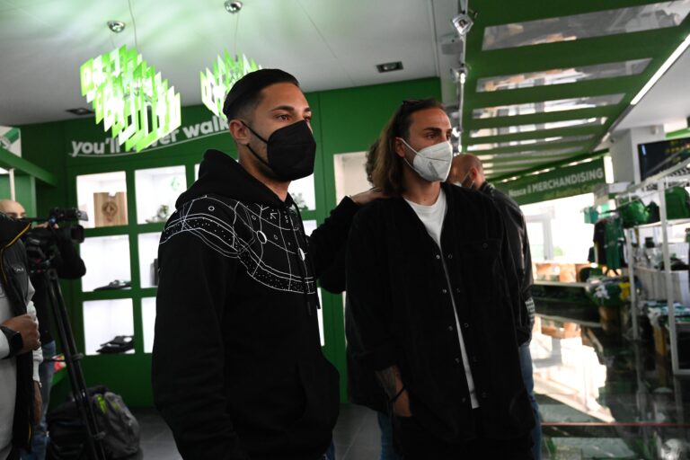 “Pasqua in famiglia”, grande successo per l’evento dell’US Avellino allo store