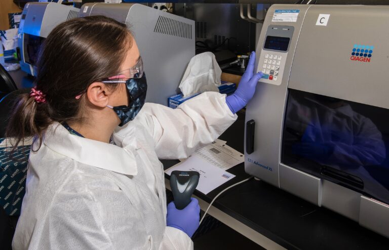 Malattia parodontale: quali vantaggi dalla cura con il trattamento laser?