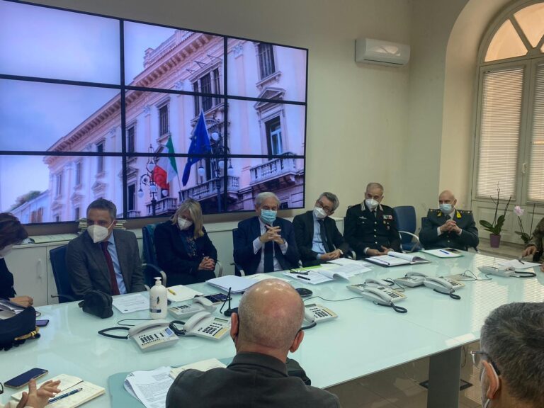 Bomba-day Montoro: 165 persone da evacuare, intervento da massimo 12 ore