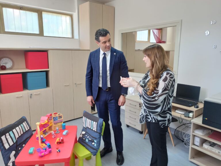FOTO / Violenza domestica e separazioni confittuali, casi in crescita anche ad Avellino: ecco come tutelare i minori