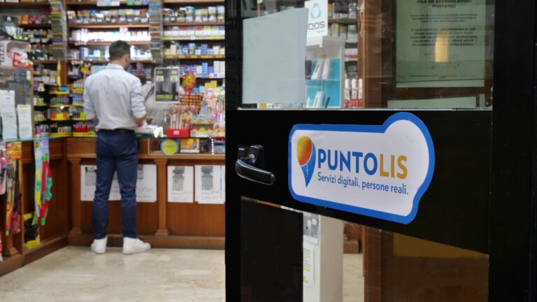 Air Campania, al via la vendita dei biglietti negli esercizi commerciali PUNTOLIS. Cascone: “Ulteriore passo in avanti verso un trasporto al servizio dei cittadini”