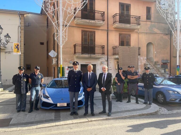 A Pietrastornina la raccolta straordinaria di sangue con la partecipazione di Polizia e Vigili del Fuoco
