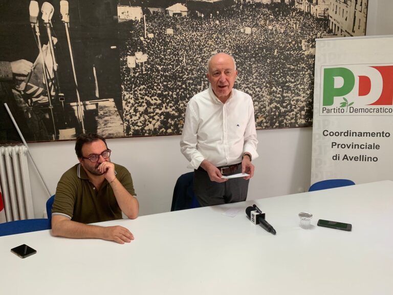 FOTO E VIDEO / “Parola d’ordine battere la destra”. Politiche, De Luca in campo anche da non candidato