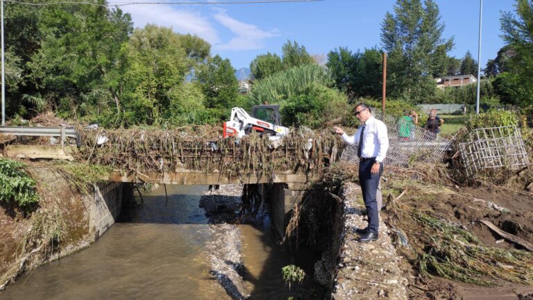 Bomba d’acqua, Festa alle Tufarole: “Presto rifacimento ponte e allargamento alveo del fiume”