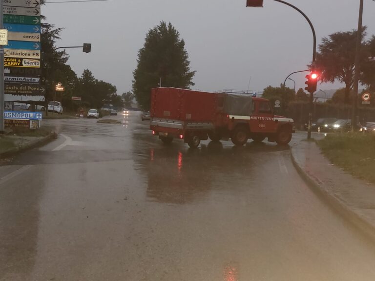 Maltempo, interdetto al traffico il tratto che collega Atripalda e Avellino