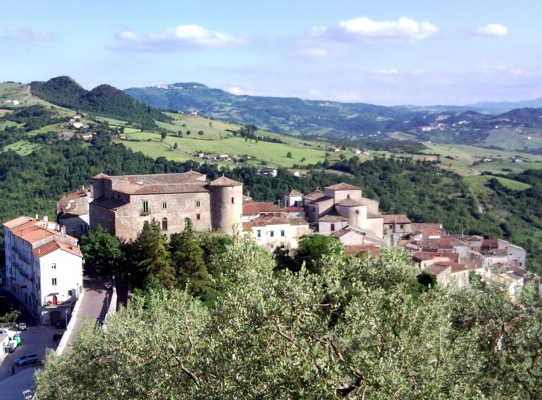 Torna la “Caccia ai Tesori Arancioni”: il 2 ottobre a Zungoli l’iniziativa con tema la transumanza