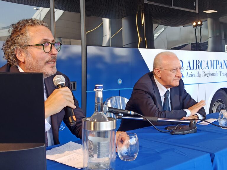 Avellino, lunedì la presentazione dei nuovi bus con il Governatore De Luca