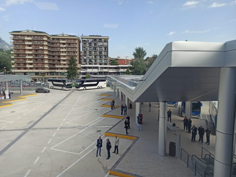 Viabilità adiacente all’ Autostazione Via Fariello – l’ordinanza del sindaco Festa