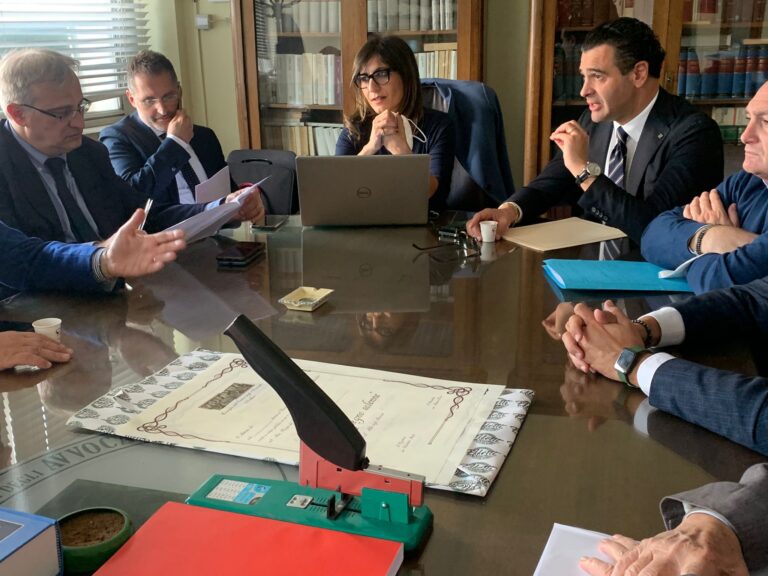 Giudice di Pace a Caserma Litto, gli avvocati avellinesi fanno da “soli”
