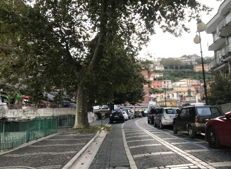 Mercogliano, colto da malore mentre passeggiava in centro. Deceduto 91enne