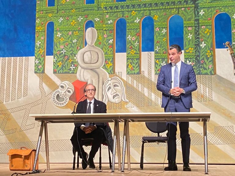 Teatro, da Vecchioni a Bollani. E poi Zalone, Bisio e Tozzi: “Forse il miglior cartellone del Sud”