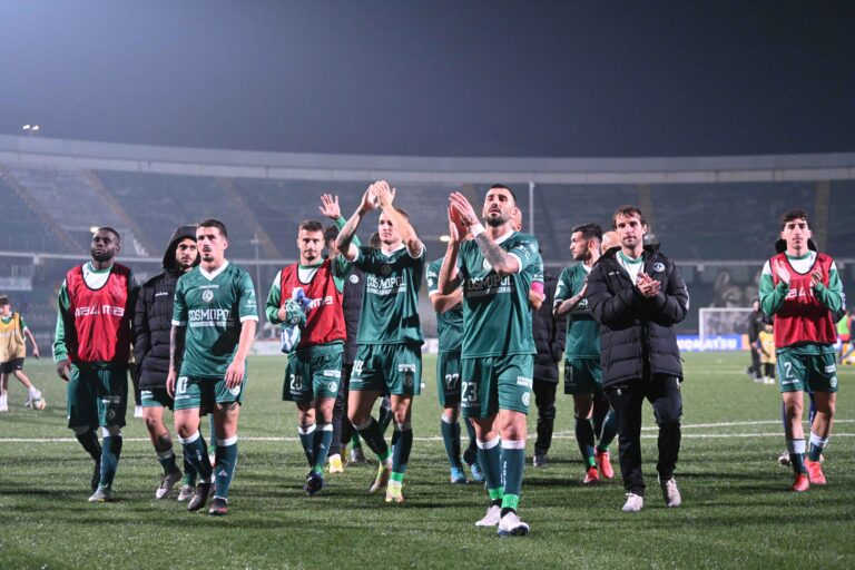 Avellino, buon punto allo Zaccheria: è 1 a 1 con il Foggia