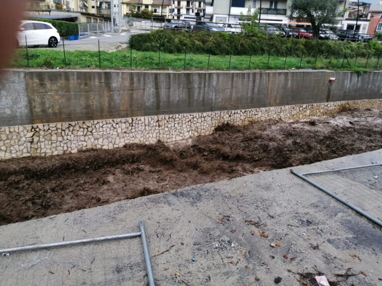 Maltempo, prime ordinanze di scuole chiuse in Irpinia