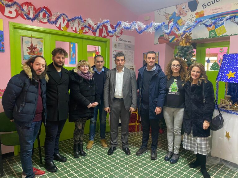 Aiello del Sabato, due nuovi defibrillatori al comune e alla scuola dell’infanzia