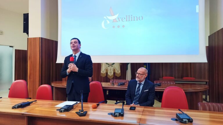 Ad Avellino arrivano i corsi dell’Unisa: l’annuncio del sindaco Festa