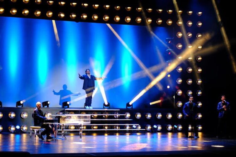 “Gesualdo”, sold out per Brignano. E il 22 c’è Paolo Ruffini