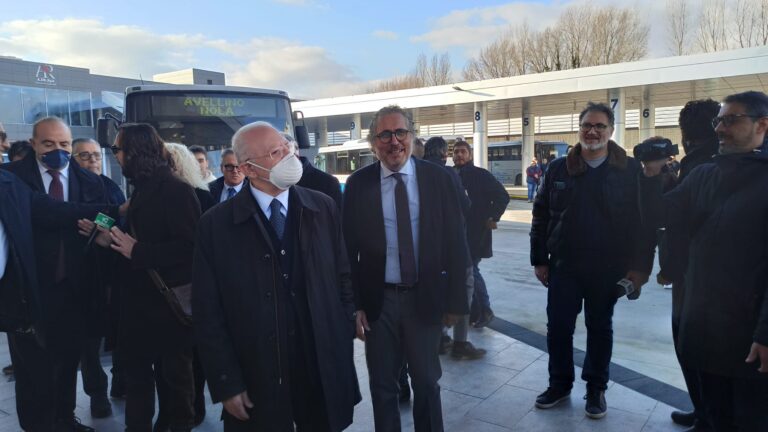 FOTO E VIDEO / Non solo Air, De Luca: “Nel vecchio Moscati l’Asl”. AAA sede del Tribunale cercasi