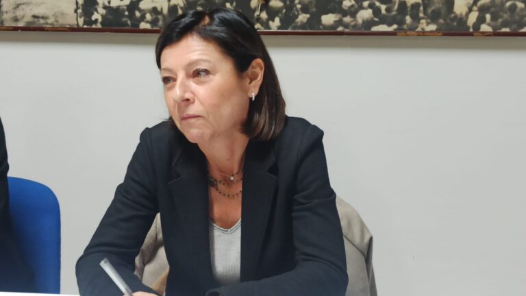 FOTO E VIDEO / Il Pd secondo Paola De Micheli: “Gli iscritti contino di più”