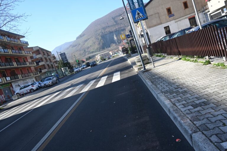 Ventunenne ferito, i due in fuga si consegnano alla Polizia