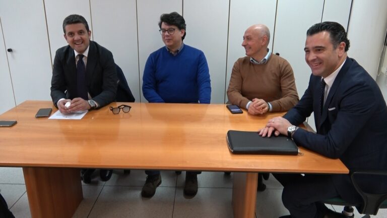 VIDEO/ Ciclo integrato rifiuti, strade diverse per Festa e D’Alessio