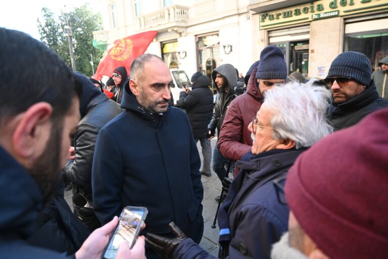 FOTO  E VIDEO  / Sindacati e parlamentari a difesa di IIA, Gubitosa: “Vinceremo questa battaglia”