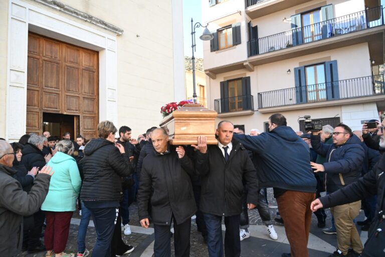 Funerale Mazzarella