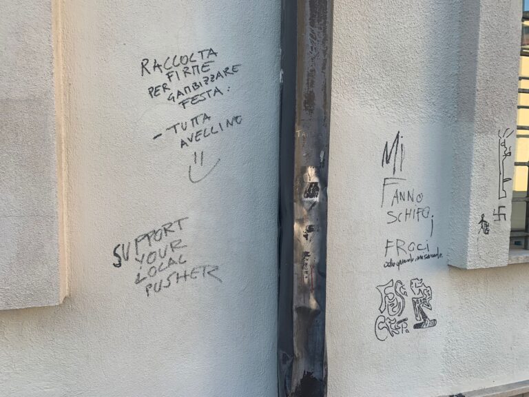Intimidazioni a Festa, la solidarietà dell’opposizione: “Frasi indegne e da condannare”