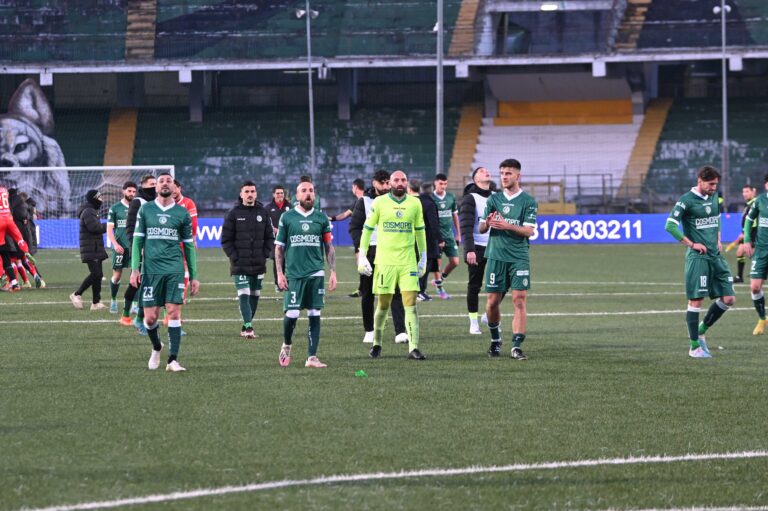 Calcio, la Turris domina l’Avellino e conquista i 3 punti al Partenio – Lombardi: 0-1