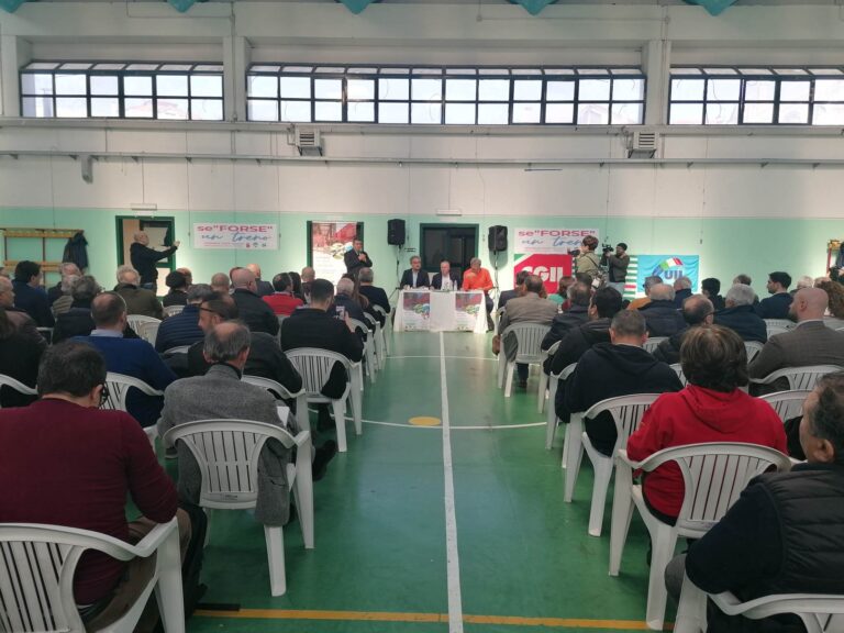 VIDEO/Assemblea in difesa della Piattaforma logistica. Gubitosa: “Risoluzione parlamentare”