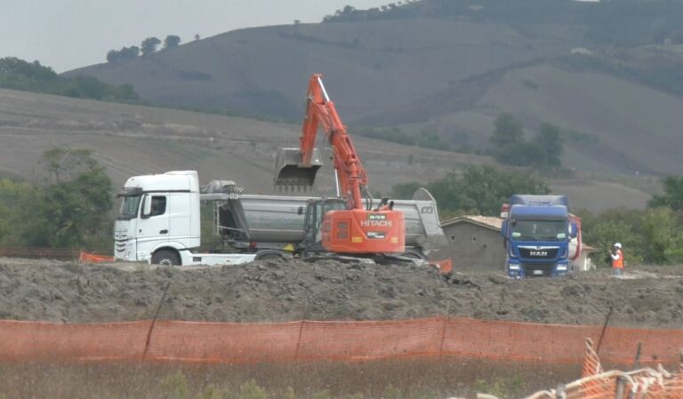 Domina Caronte, allarme Cisl: “Ridurre orari di lavoro nei cantieri edili”