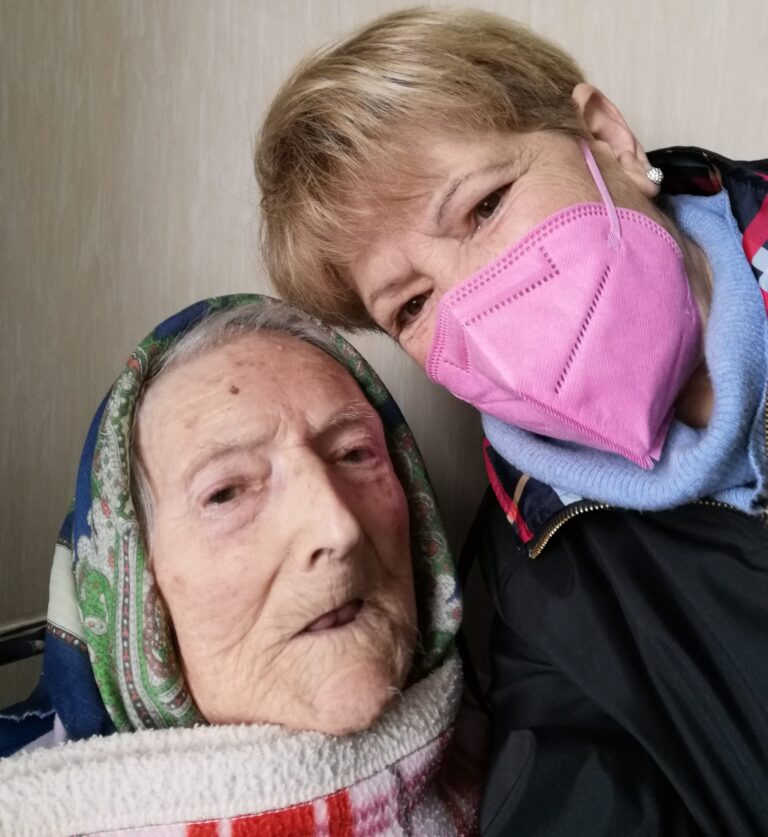 Spegne oggi ben 103 candeline la signora Maria di Ariano