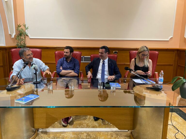 “La lega dei falliti”: al Circolo della Stampa dialoghi di sport e amicizia