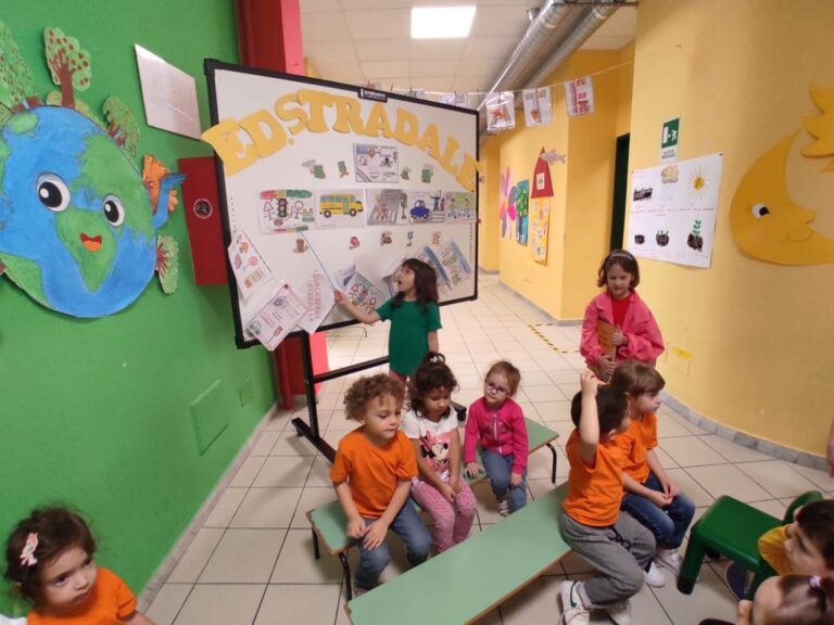 FOTO / Educazione stradale, i bimbi dell’Aurigemma salgono in cattedra