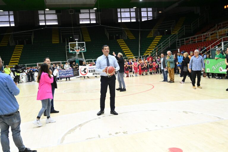FOTO / Sportdays al Palazzetto ed è subito “Pandemomio al PaldadelMauro”