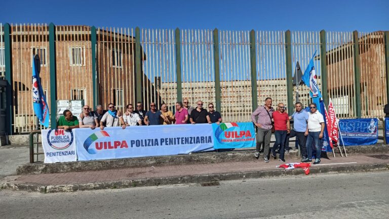 “Lo Stato ci ha abbandonato”. Carcere di Avellino, la rabbia della polizia penitenziaria