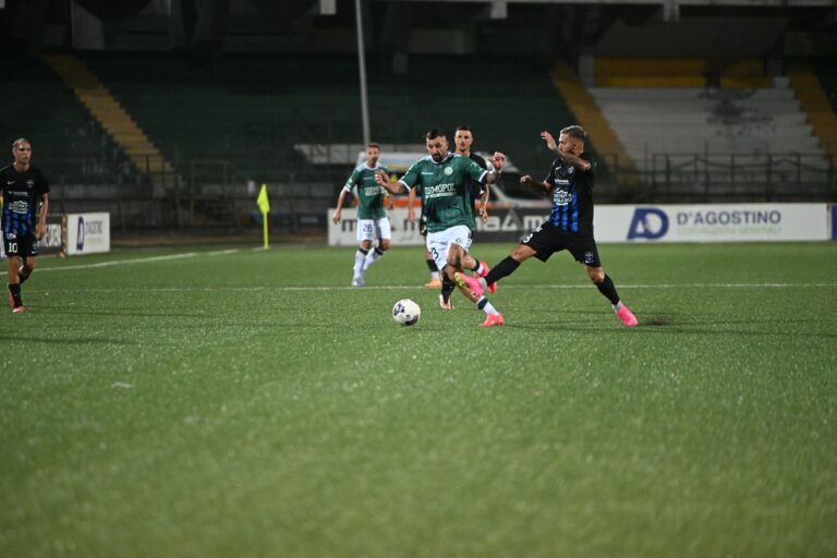 Avellino, a Latina è manita biancoverde: 0 – 5, sugli scudi Patierno
