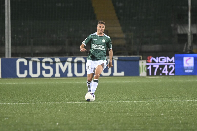 L’Avellino cade anche nel derby, la Juve Stabia vince 1 a 0 al Menti