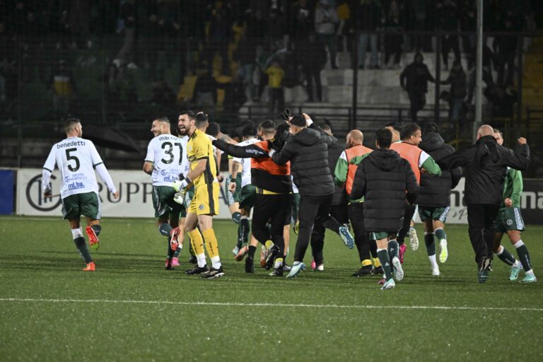 Avellino, Ricciardi fa esplodere il Partenio – Lombardi al 96′: battuto il Cerignola 1 a 0