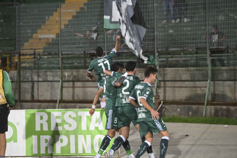Avellino, è festa al Partenio – Lombardi: travolto il Potenza 4-1