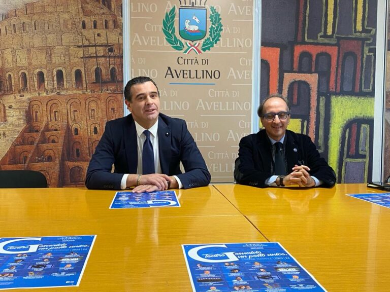 VIDEO/ Prezzi favorevoli, ma no abbonamenti: parte la nuova stagione del Teatro