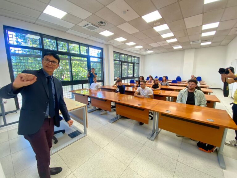FOTO/ Università di Avellino: prima lezione al piano terra di Palazzo di Città