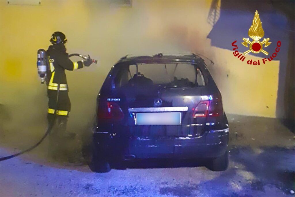incedio_auto_Montoro