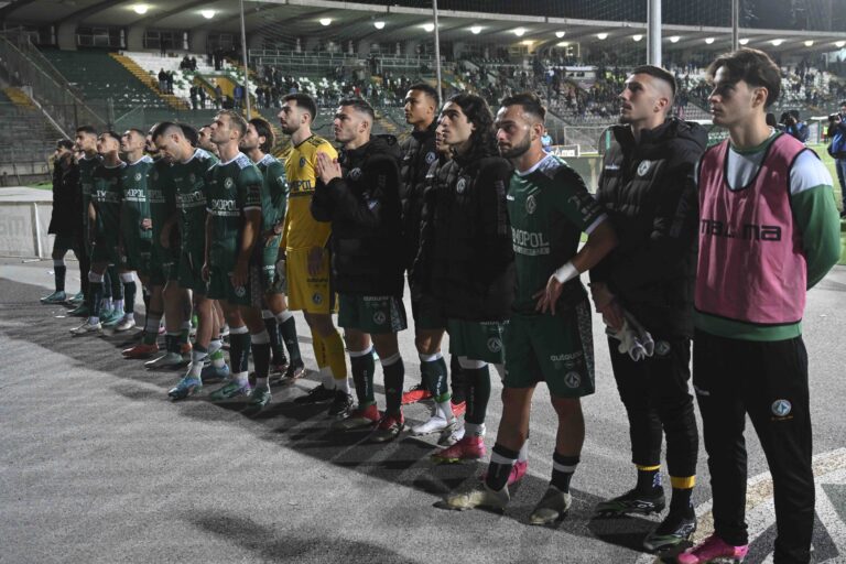 Avellino, derby amaro. Al Partenio – Lombardi passa il Giugliano 1-3
