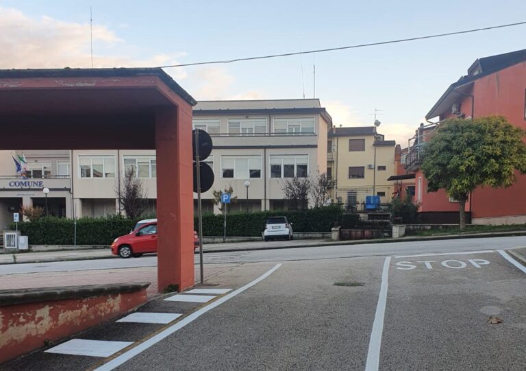 Rifacimento segnaletica orizzontale: a breve il nuovo piano viabilità