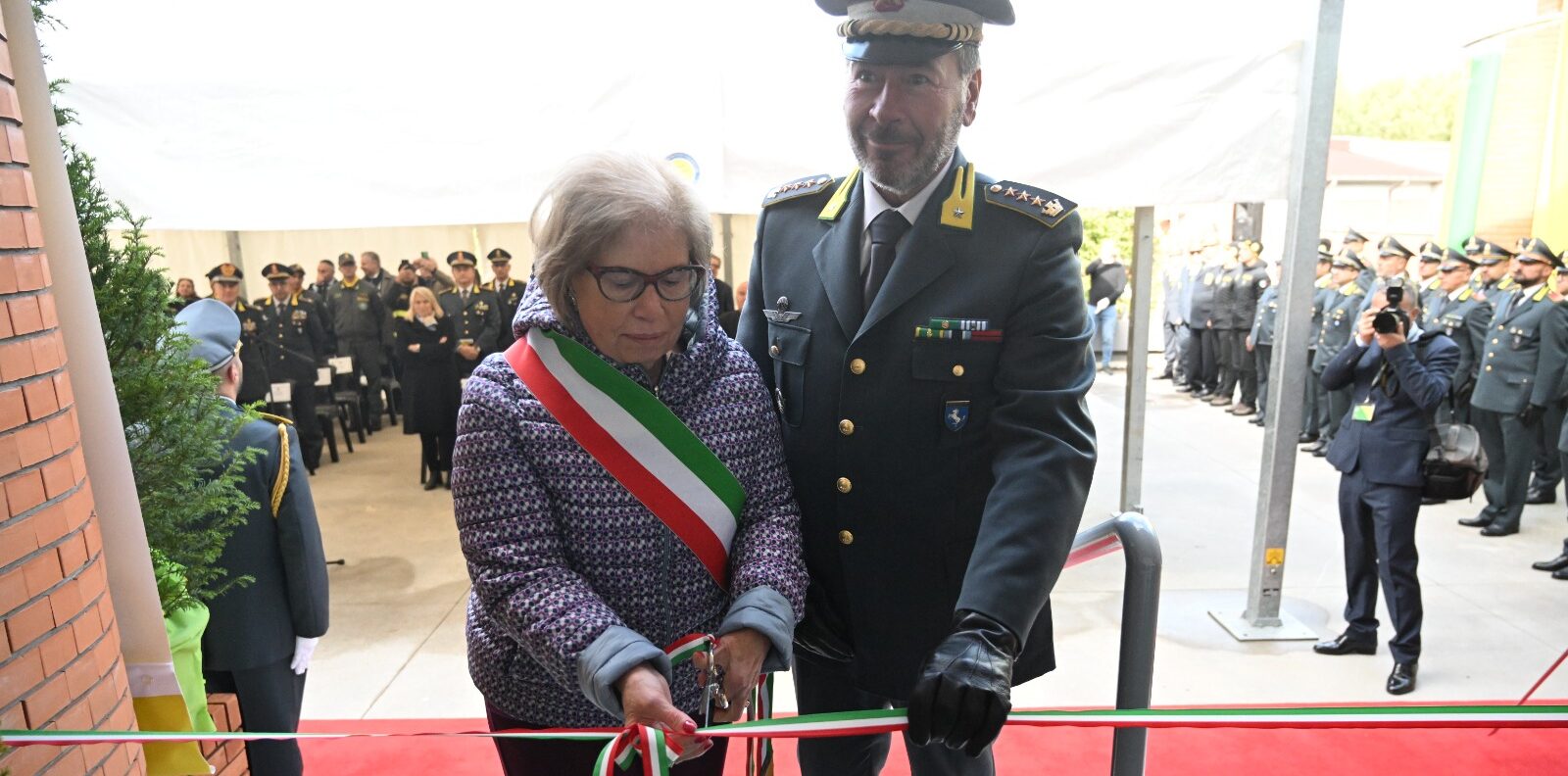 VIDEO-FOTO/ SPECIALE - Inaugurazione stazione Soccorso Alpino della Guardia  di Finanza a Sant'Angelo dei Lombardi