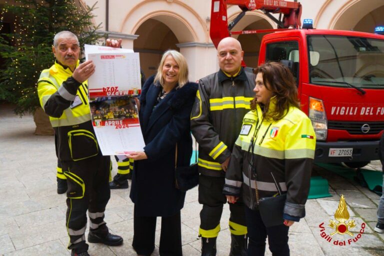 VIDEO/ L’augurio di Natale del Prefetto: “Sotto l’albero più coesione e sviluppo in Irpinia”