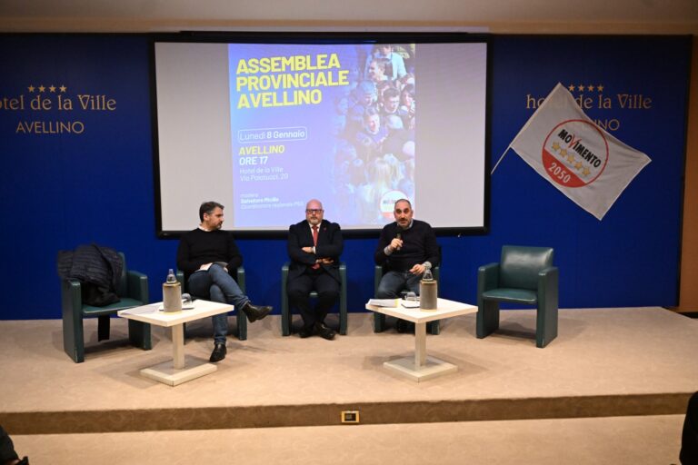 VIDEO/ “Festa e Centrodestra la stessa cosa, noi con De Maio nel campo giusto”. Amministrative, parla Gubitosa