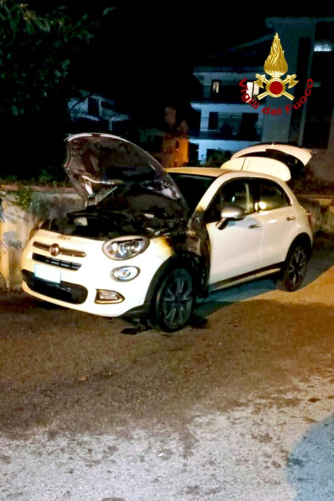 incendio_auto_solofra