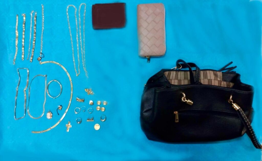 Refurtiva_Telese